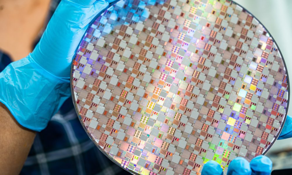 Silicon wafer for manufacturing semiconductor of integrated circuit.